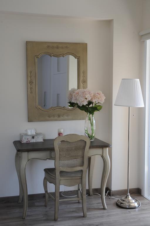 The Central Suites Lefkoşa Oda fotoğraf